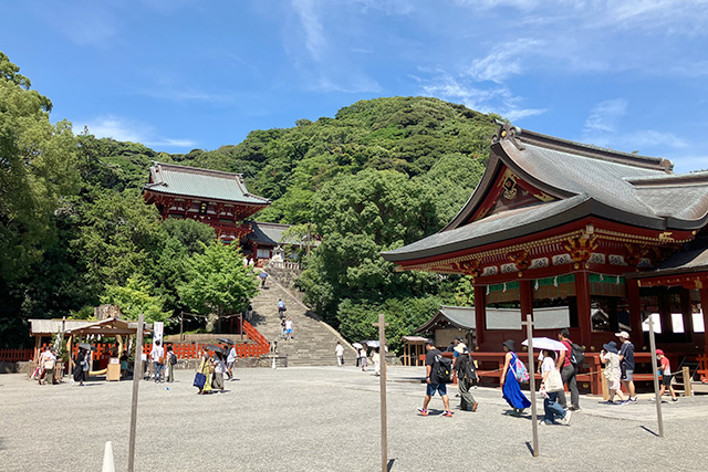 鶴岡八幡宮