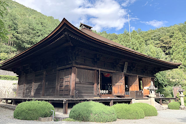 大善寺ぶどう寺 本堂（薬師堂）