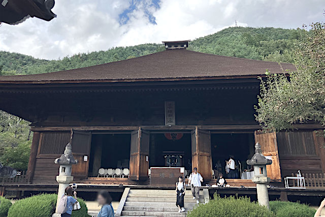 大善寺ぶどう寺 本堂（薬師堂）