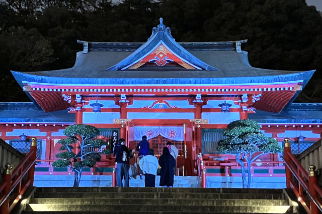 足利織姫神社の社殿