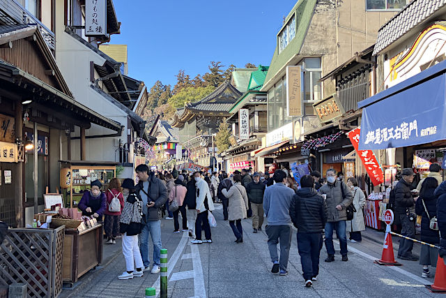 成田山新勝寺・新参道