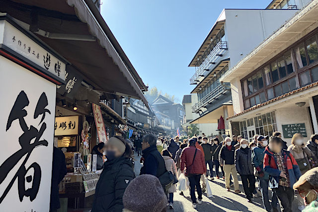 成田山新勝寺の表参道