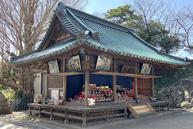 海南神社・神楽殿