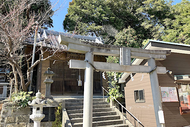 海南高家神社