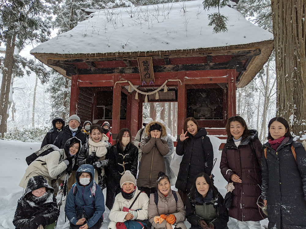 雪の戸隠神社参拝